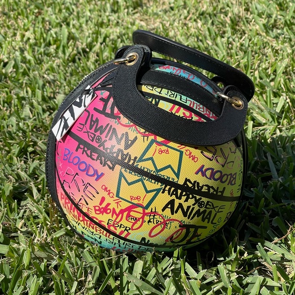 Brand new Y2k multi basketball purse - Picture 2 of 5